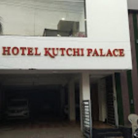 Hotel Kutchi Palace, Dwarka Экстерьер фото